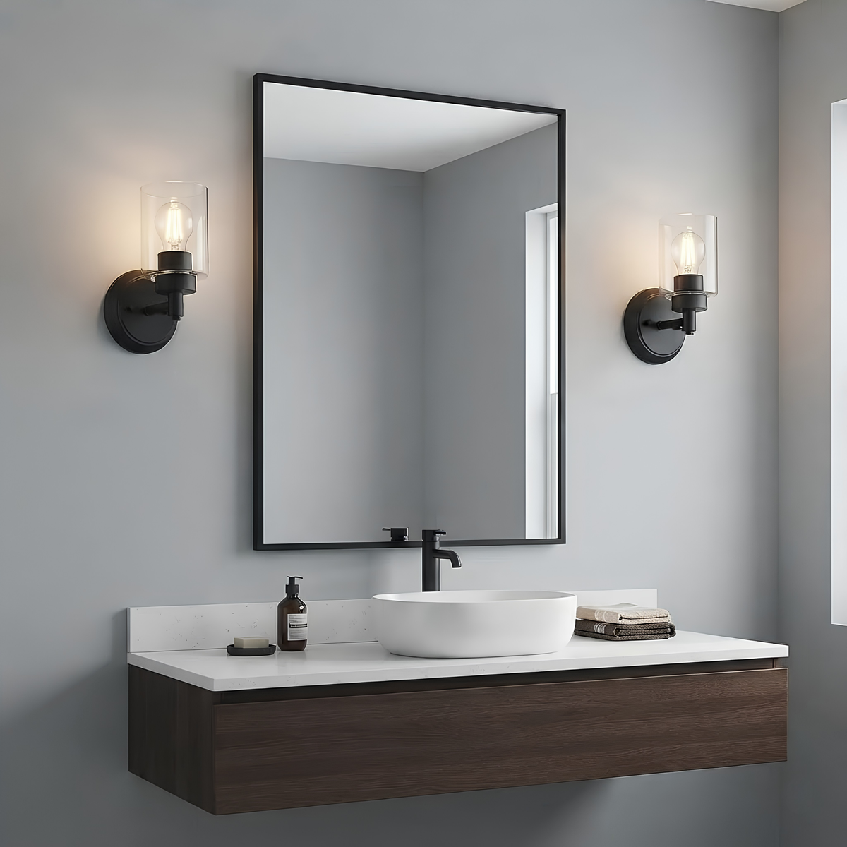 Mincio 1-Light Clear Glass Sconce