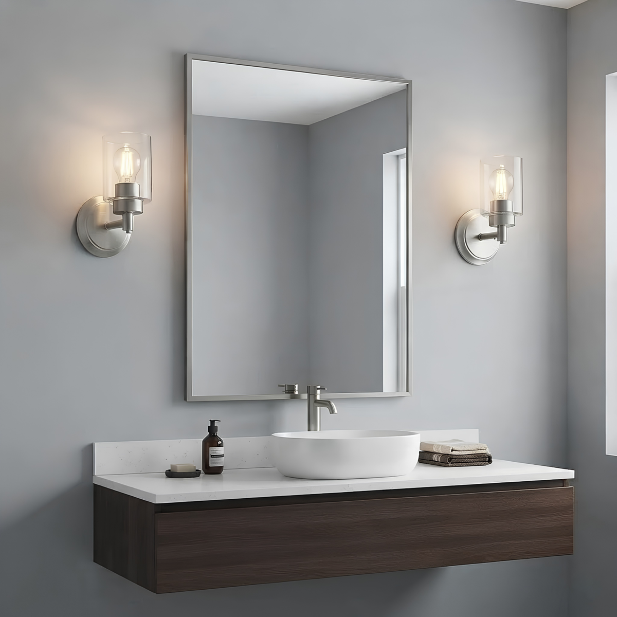 Mincio 1-Light Clear Glass Sconce