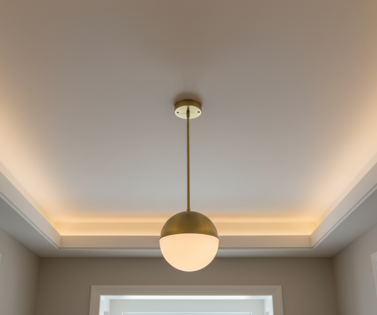 Vivio Oro 10&quot; 1-Light  Pendant With Frosted Glass - Matte Gold