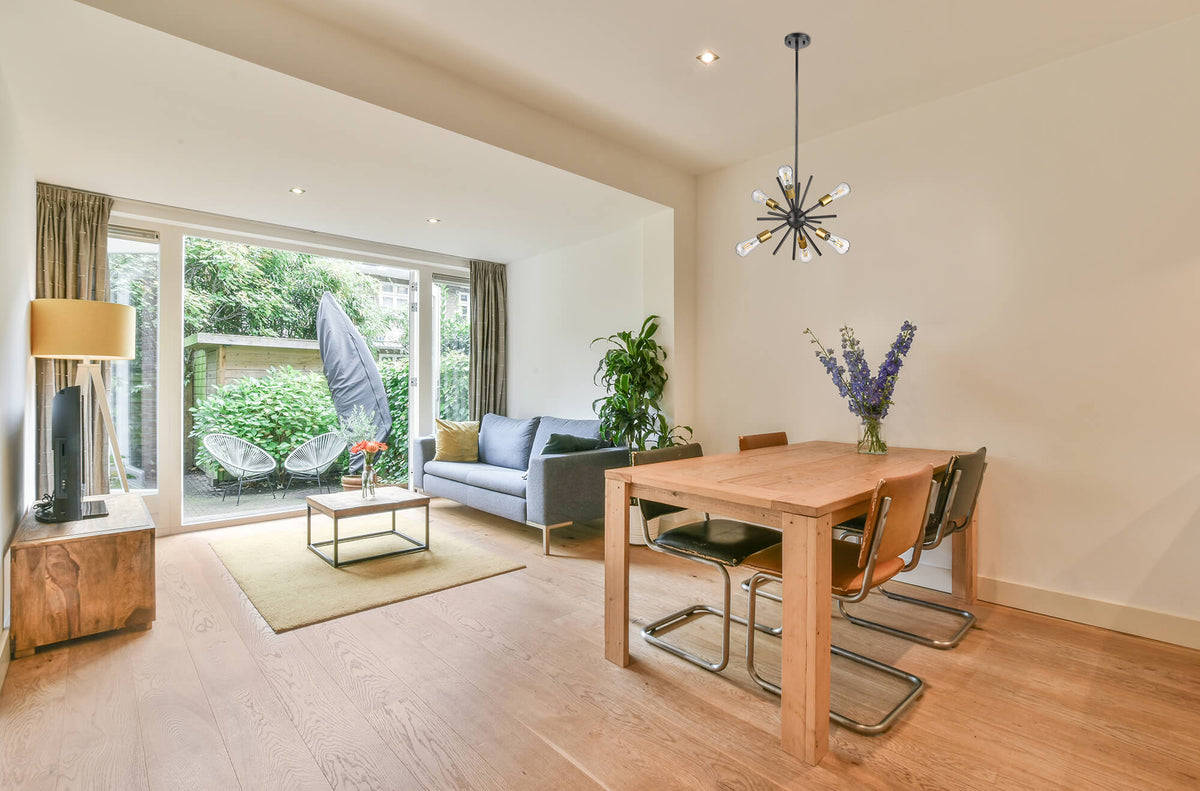 modern pendant light over dining table